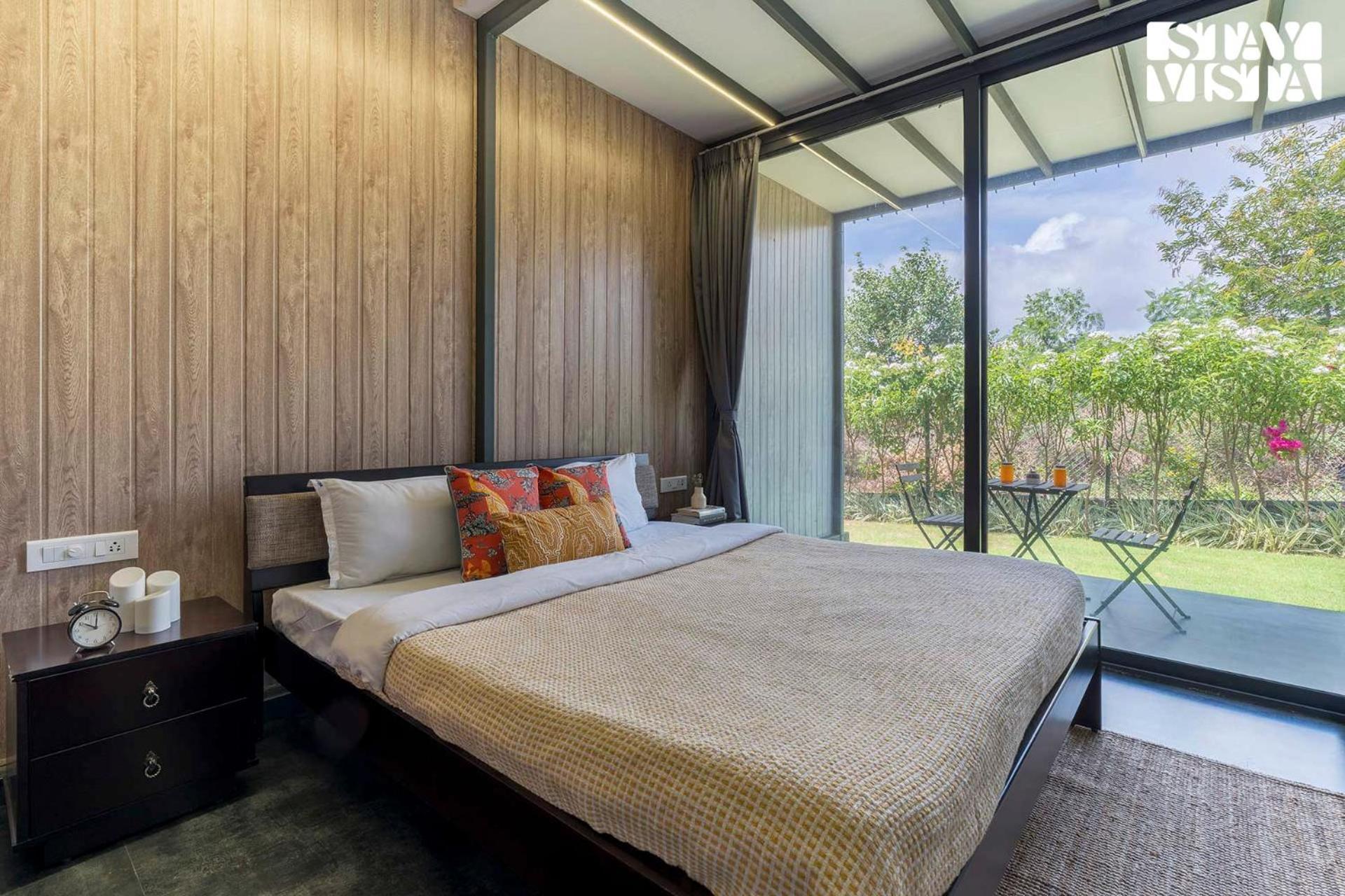 Stayvista'S Celeste Villa - Hill-View Retreat With Infinity Pool Nashik Exterior foto
